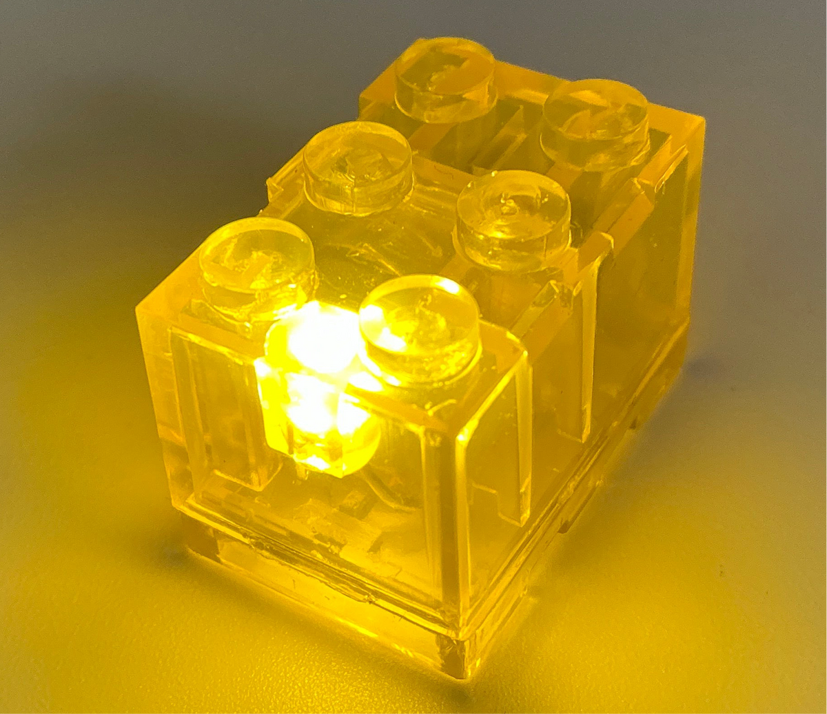 Light-Up 2x3 Brick, Battery Operated, CB2x3 & LB2x3