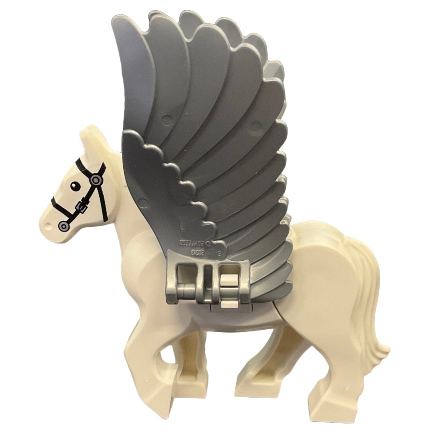 Pegasus, Movable Legs with Flat Silver Wings with Black Eyes, White Pupils, and Single Silver Buckle on Black Bridle Pattern (HP Abraxan), pegasus04