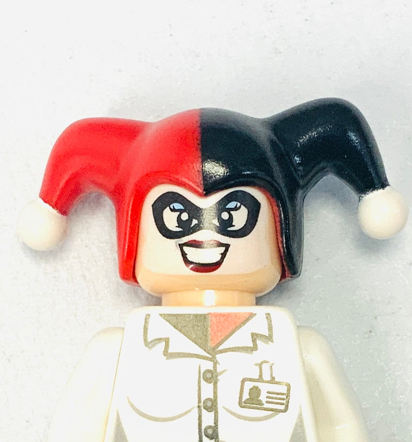 Dr. Harleen Quinzel, sh0057 - LEGO® DC Super Heroes Minifigure