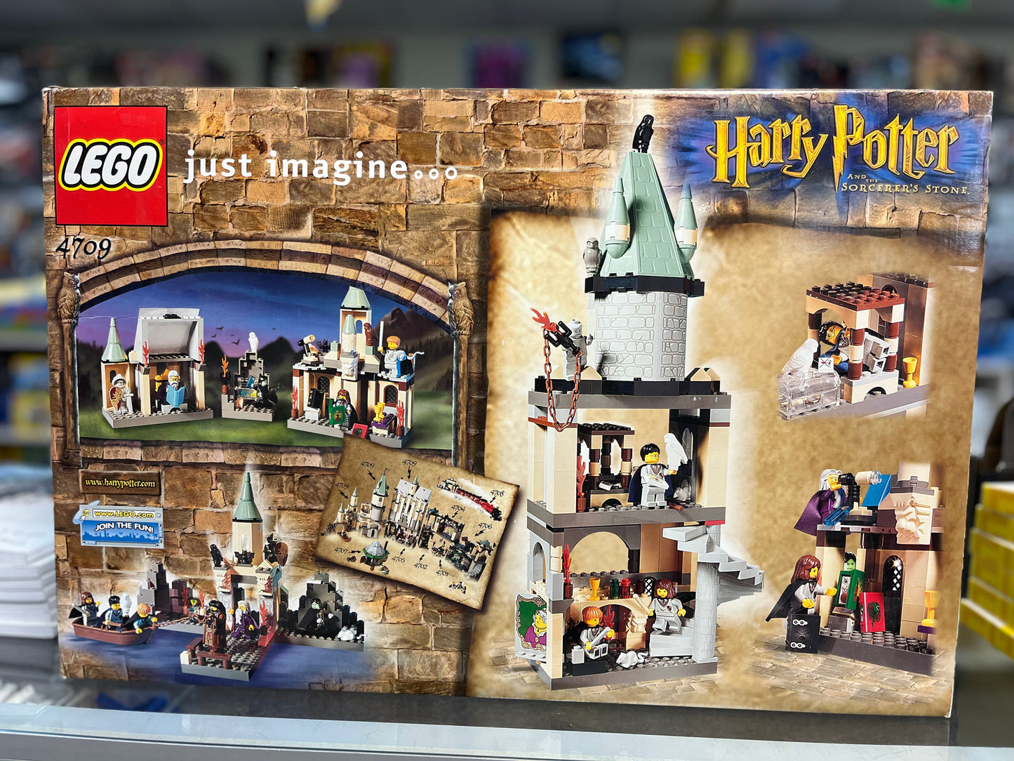 Hogwarts Castle, 4709 - LEGO® Harry Potter Set