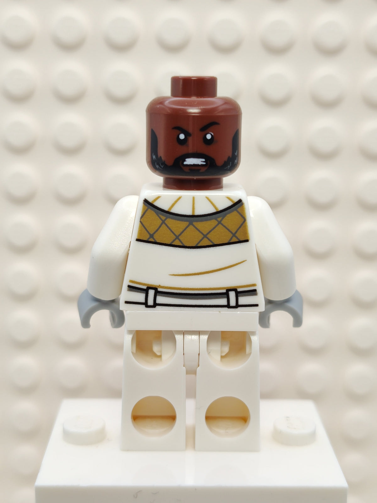 Hoth Rebel Trooper, Dark Tan Helmet, Reddish Brown Head, sw1186
