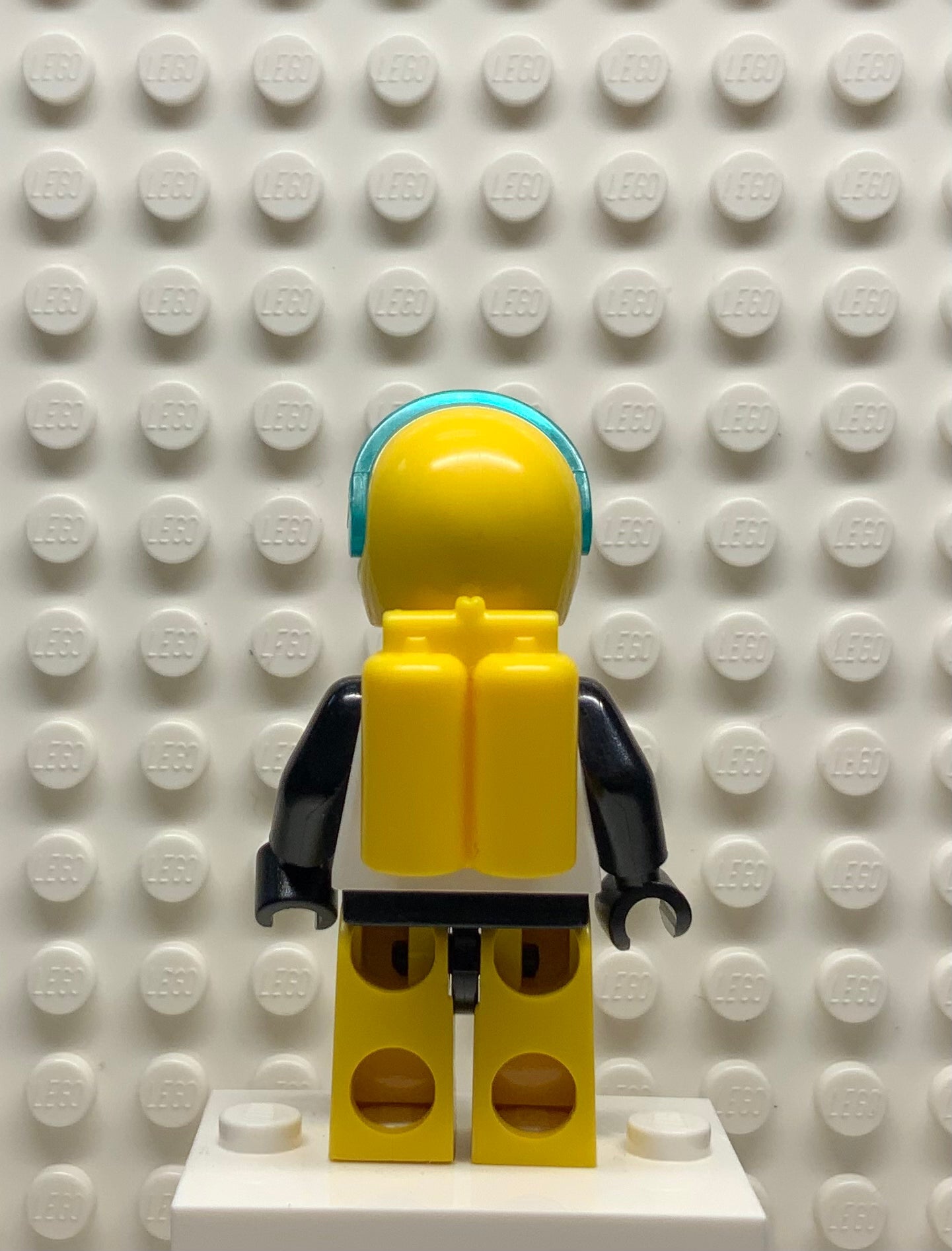 Futuron - Black/Yellow with Yellow Helmet, sp057