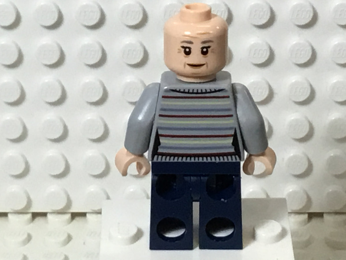 Aunt May, sh0721