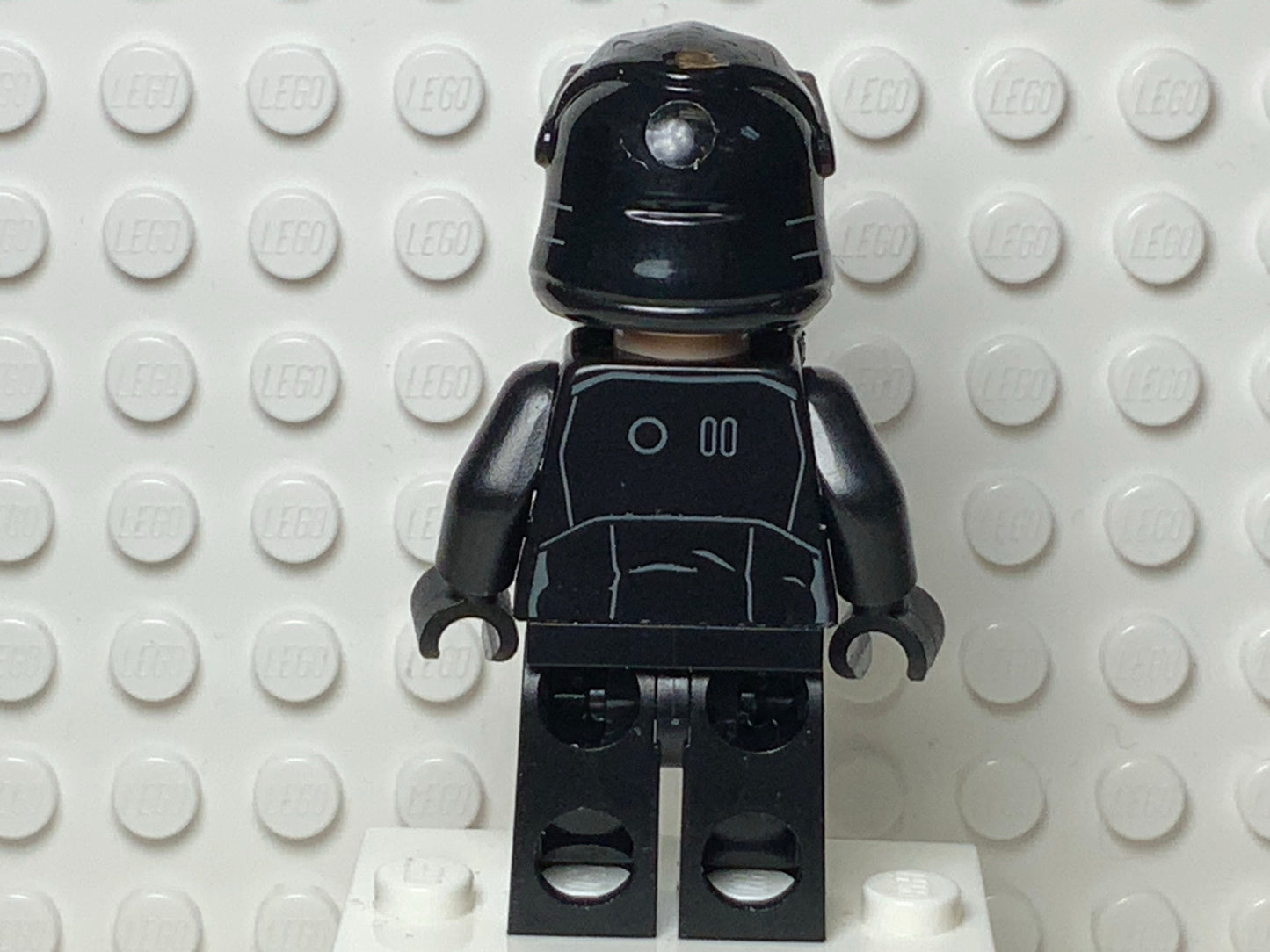 First Order TIE Pilot, sw0902 (Three Lines on Helmet)