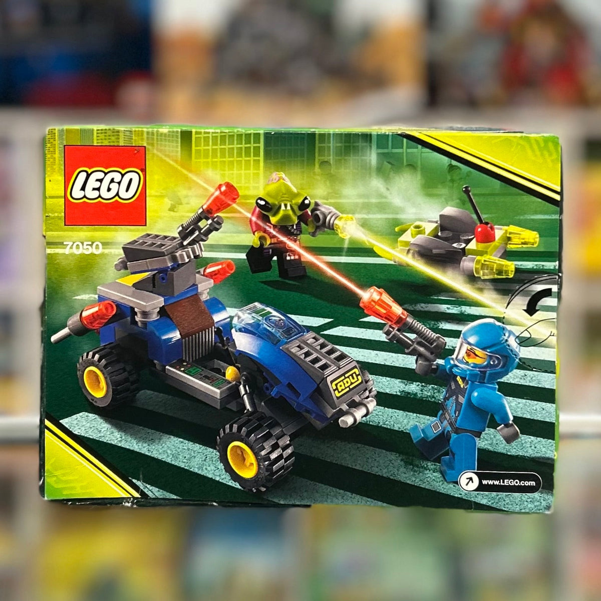 Alien Defender, 7050 - LEGO® Alien Conquest Set