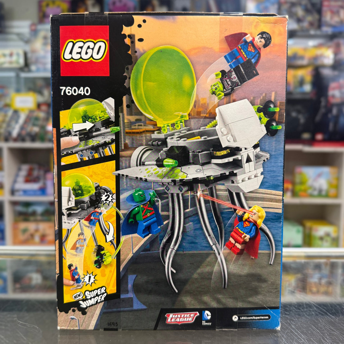 Brainiac Attack, 76040 - LEGO® DC Super Heroes Set