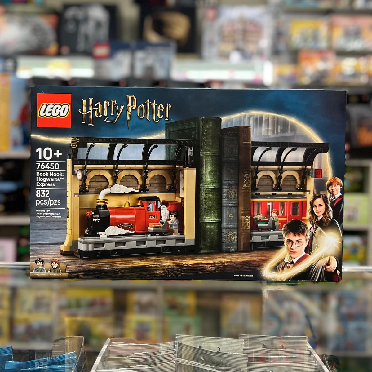 76450 - Book Nook: Hogwarts Express - EMPTY BOX ONLY