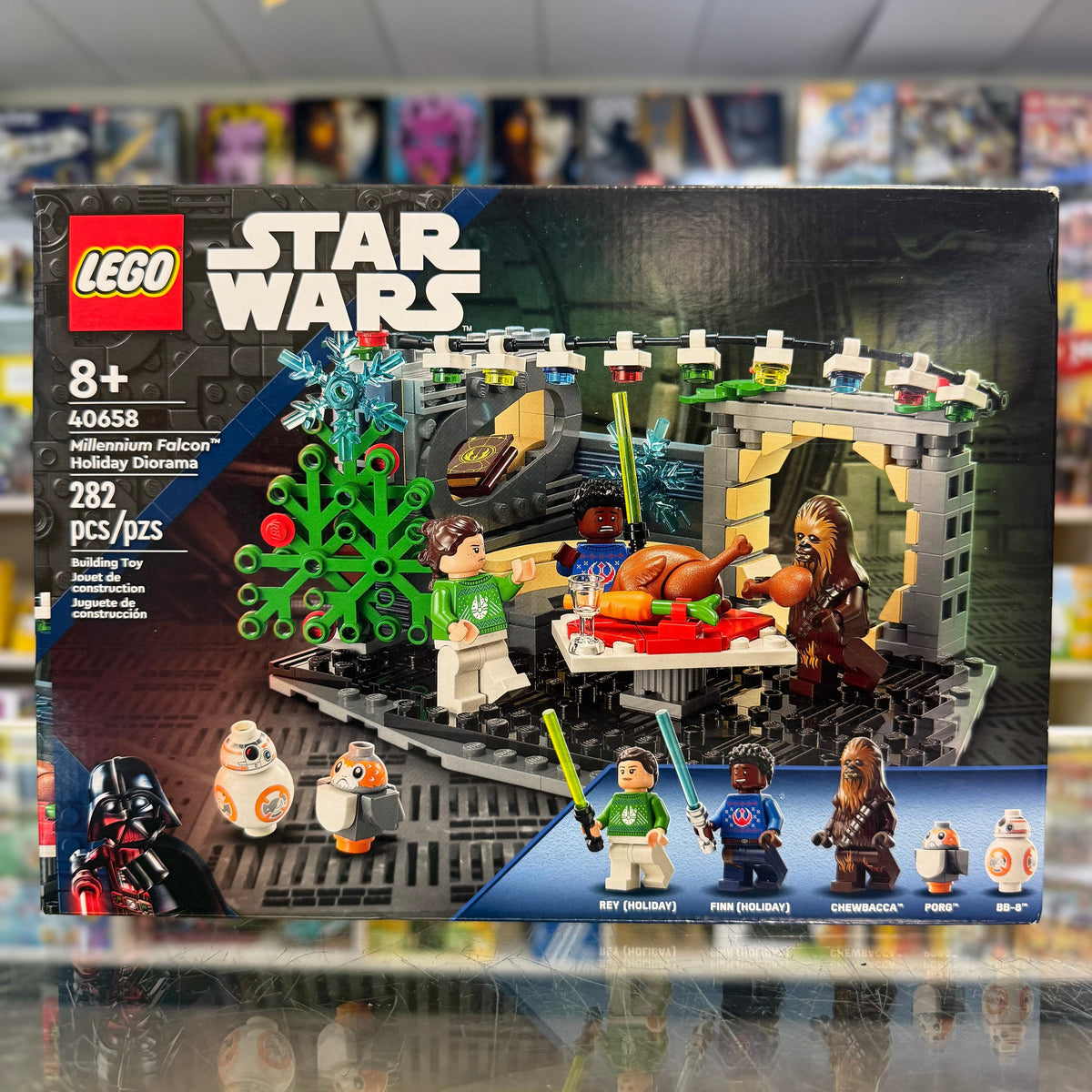 Millennium Falcon Holiday Diorama, 40658 - LEGO® Star Wars Set