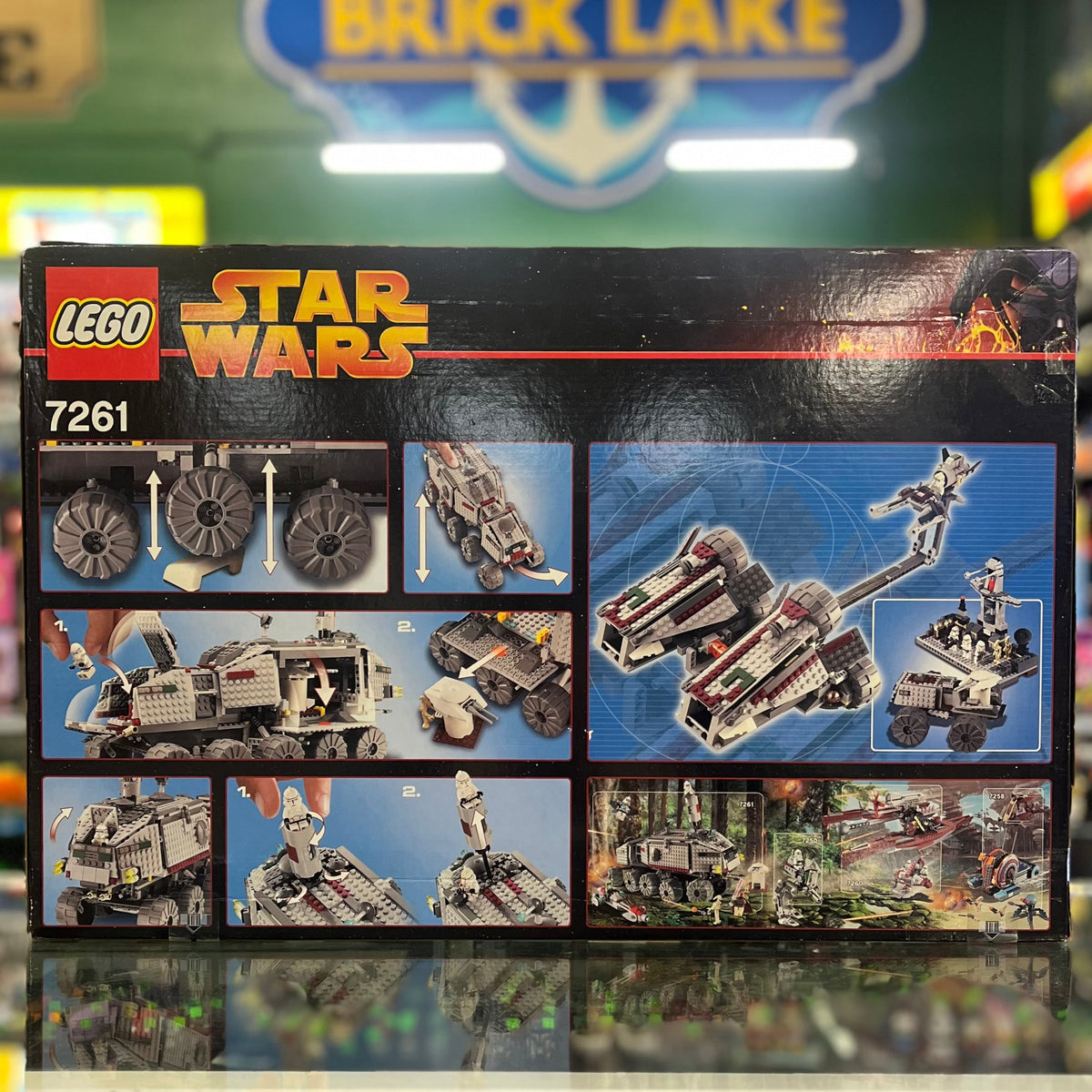Clone Turbo Tank (with Light-Up Mace Windu, Trans-Light Purple Lightsaber Blade), 7261 - LEGO® Star Wars Set