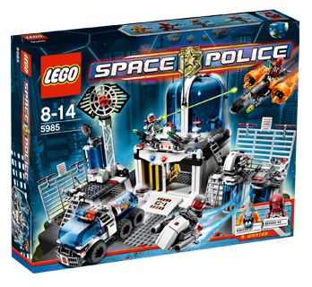 Space Police Central, 5985