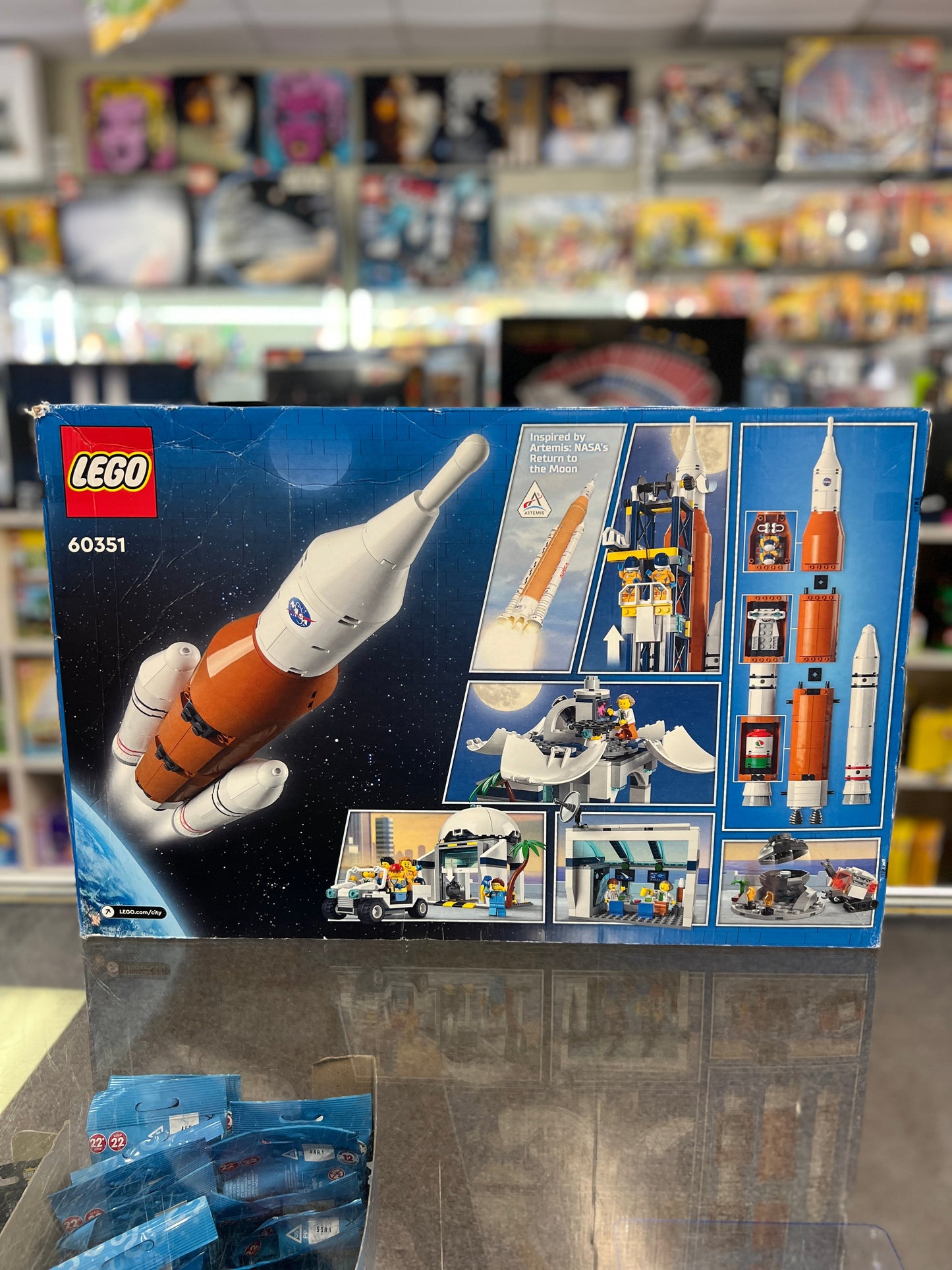Rocket Launch Center, 60351 - LEGO® City Set