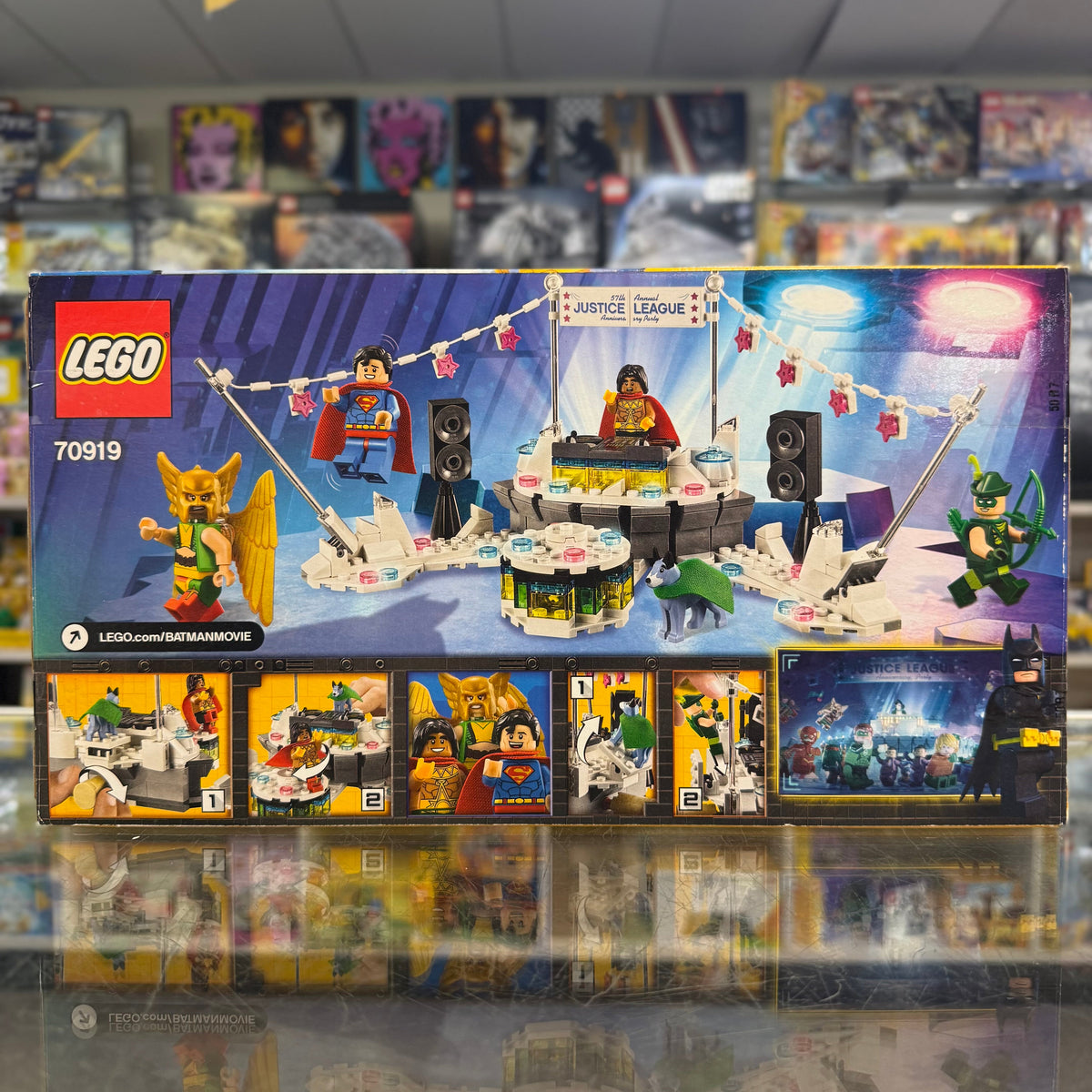 The Justice League Anniversary Party, 70919 - LEGO® DC Super Heroes Set