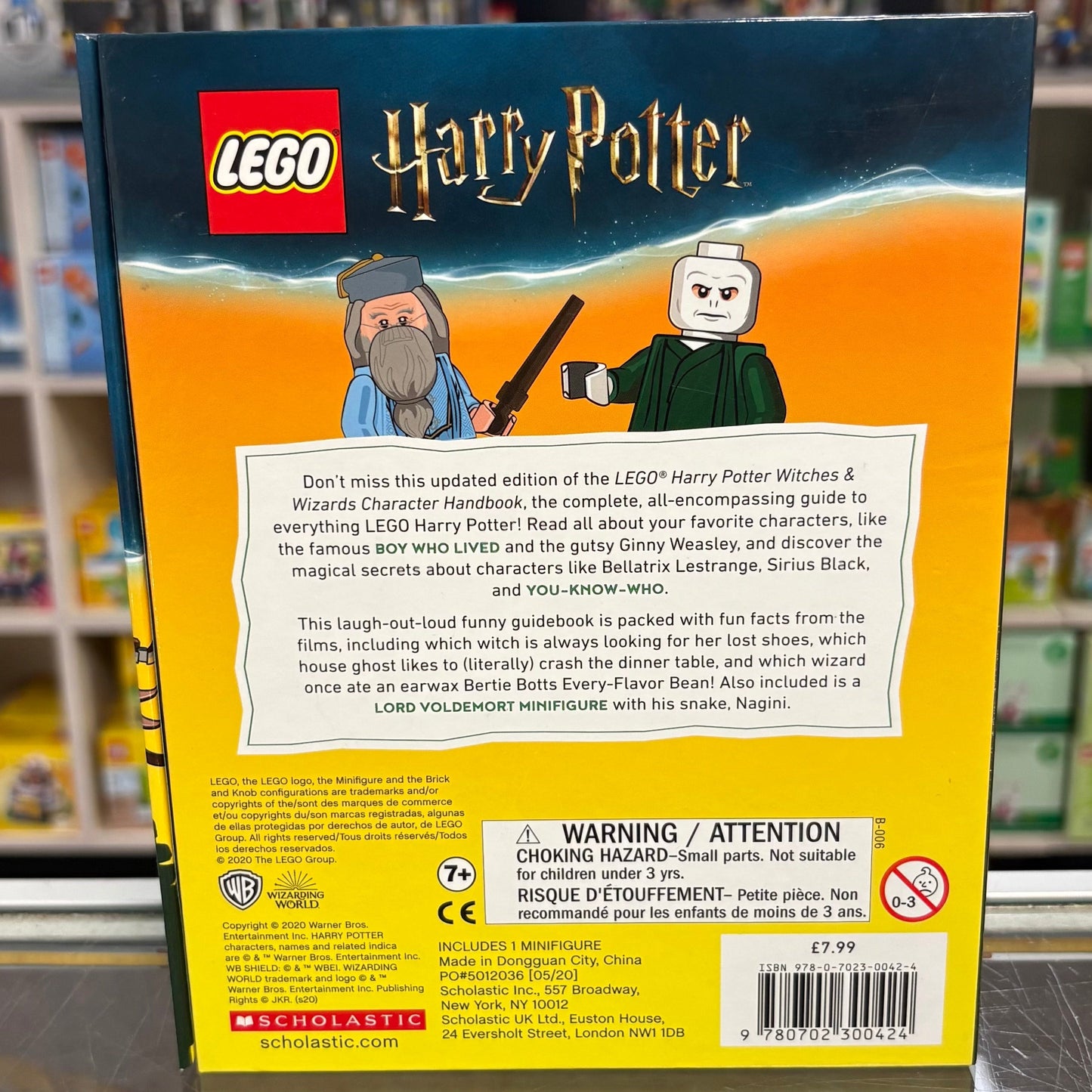Witches, Wizards, Creatures, and More! Updated Character Handbook (Hardcover)(Includes Voldemort Minifigure, hp373), b20hp19 - LEGO® Harry Potter