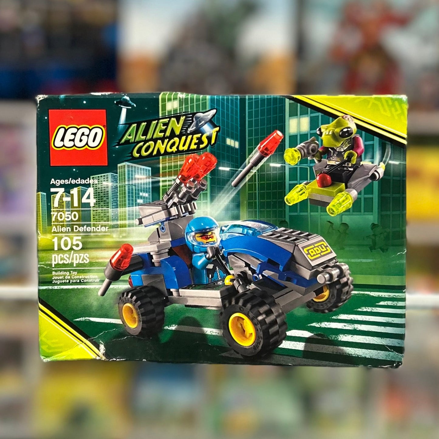 Alien Defender, 7050 - LEGO® Alien Conquest Set