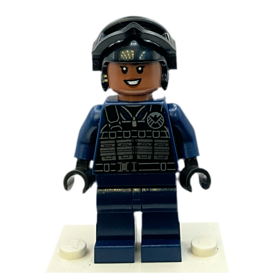 SHIELD Agent - Female, Tactical Vest, Black Goggles, Medium Brown Head, sh0917 - LEGO® Marvel Minifigure