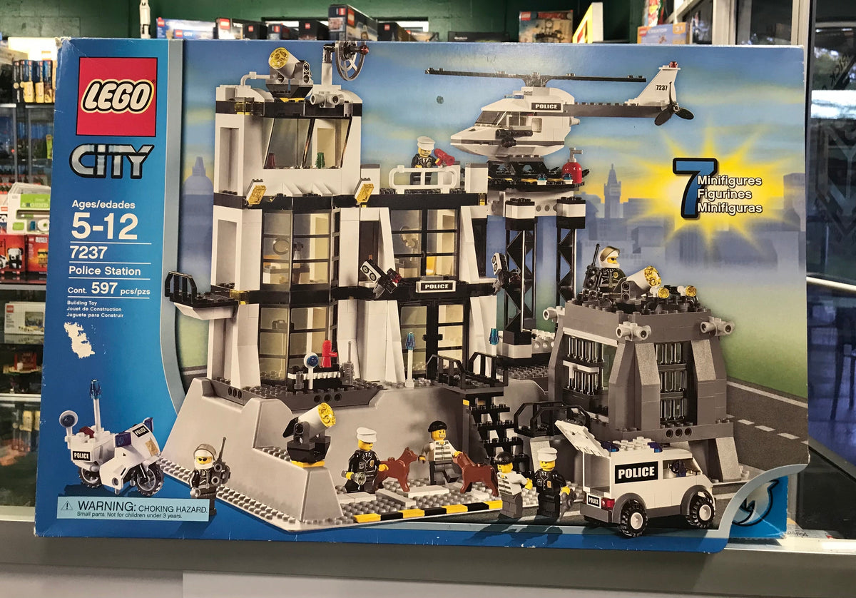 7237 - Police Station - WITH Light-Up Minifigure - EMPTY BOX ONLY