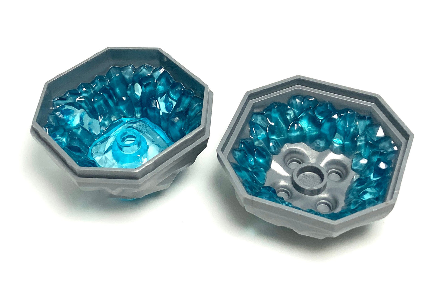 Rock 4x4 Octagonal Boulder with Molded Trans-Light Blue Crystals Pattern, Part# 88644pb01/87398pb01