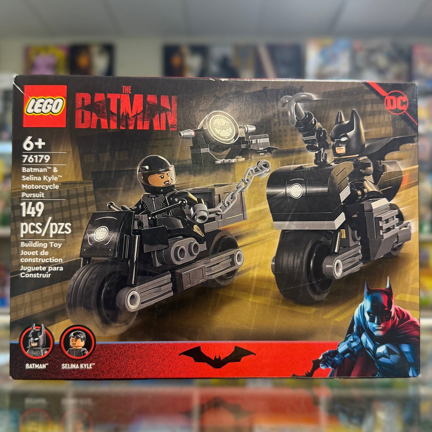 Batman & Selina Kyle Motorcycle Pursuit, 76179 - LEGO® DC Super Heroes Set