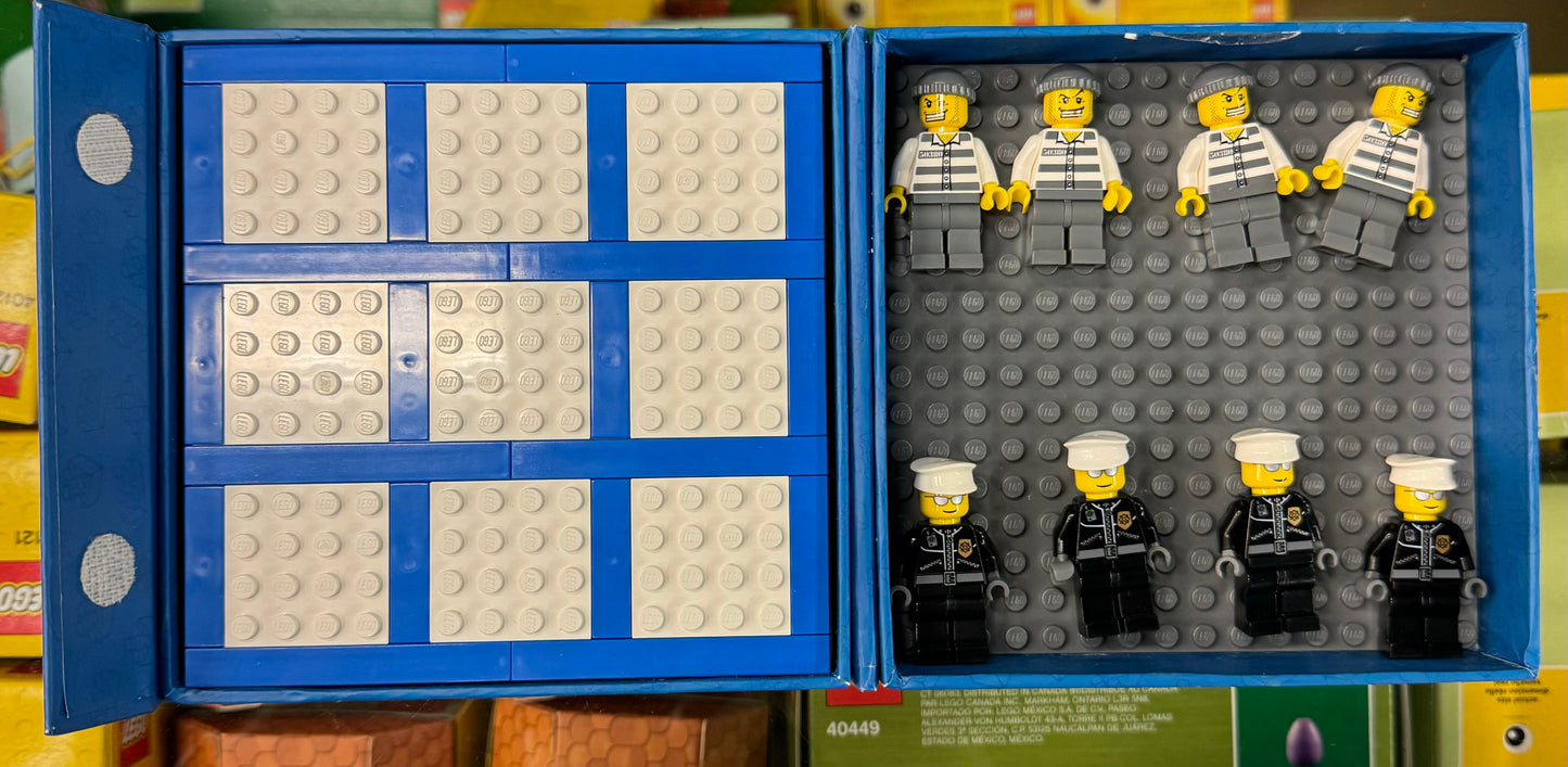 Tic-Tac-Toe City, 851848