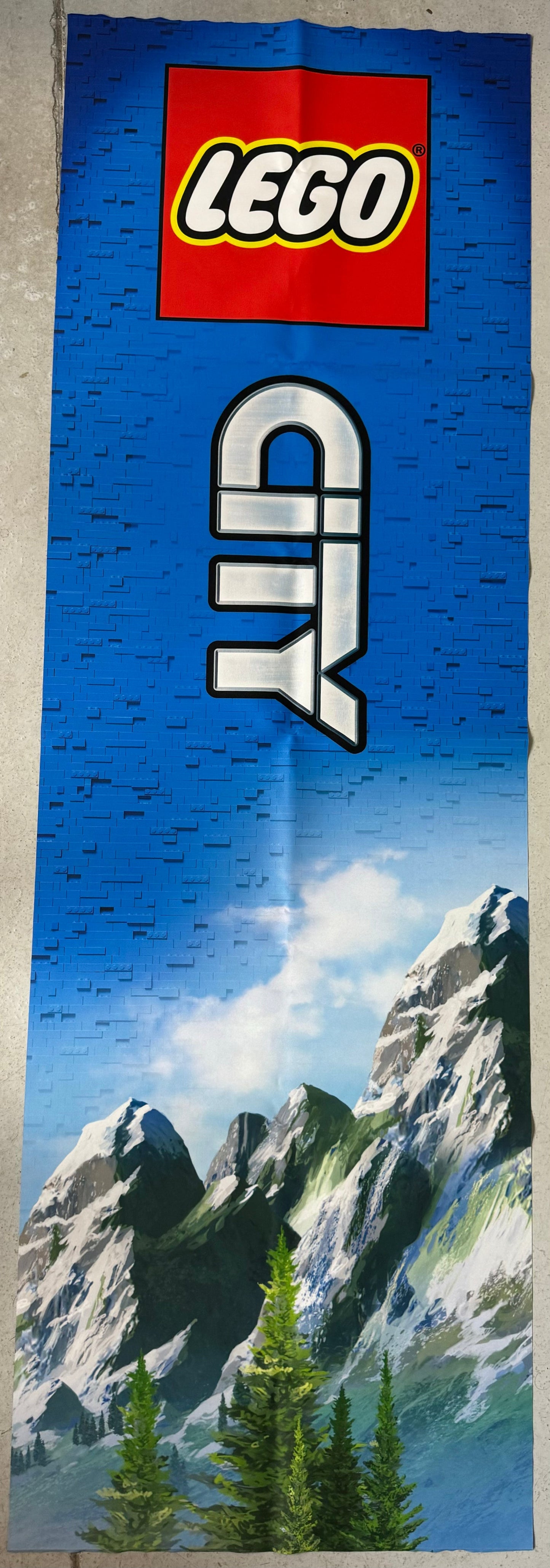 Cloth Banner - City Mountain Double Sided