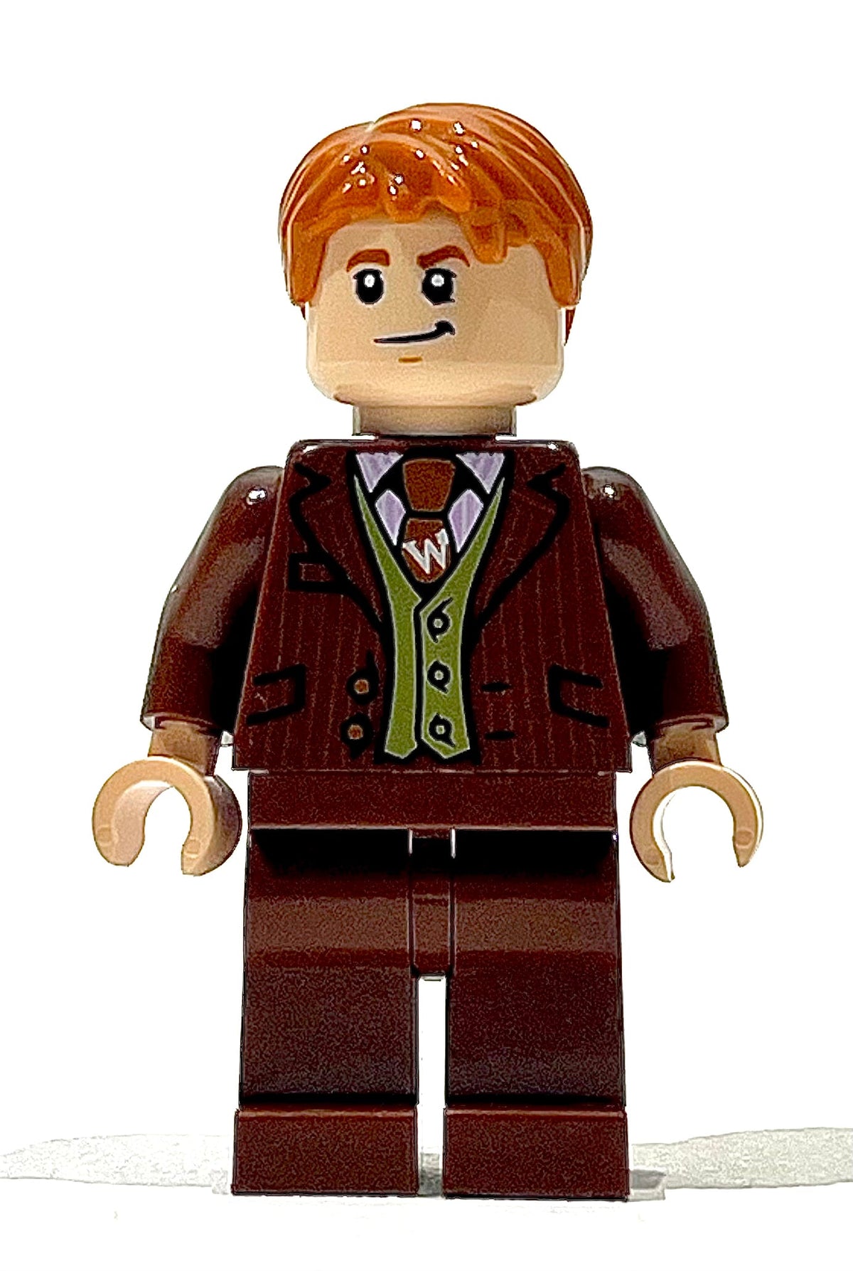 Fred Weasley - Reddish Brown Suit, Dark Orange Tie, Grin / Smiling, hp433