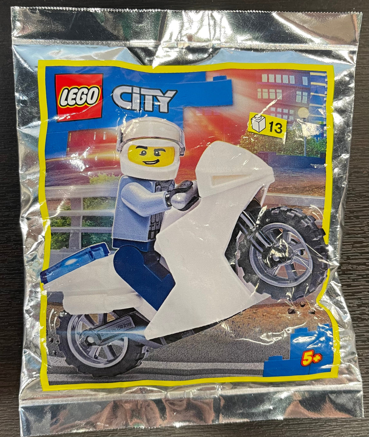 Policeman and Motorcycle foil pack #3, 952103-1