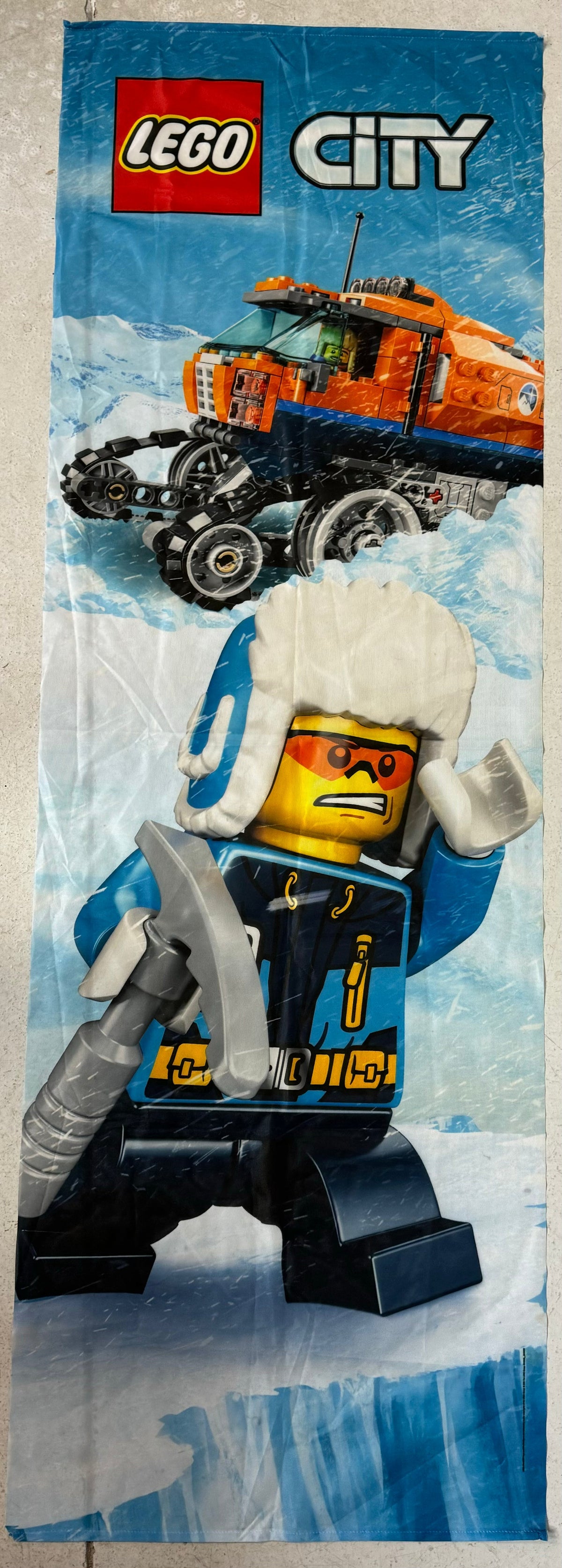Cloth Banner - City Arctic Explorer