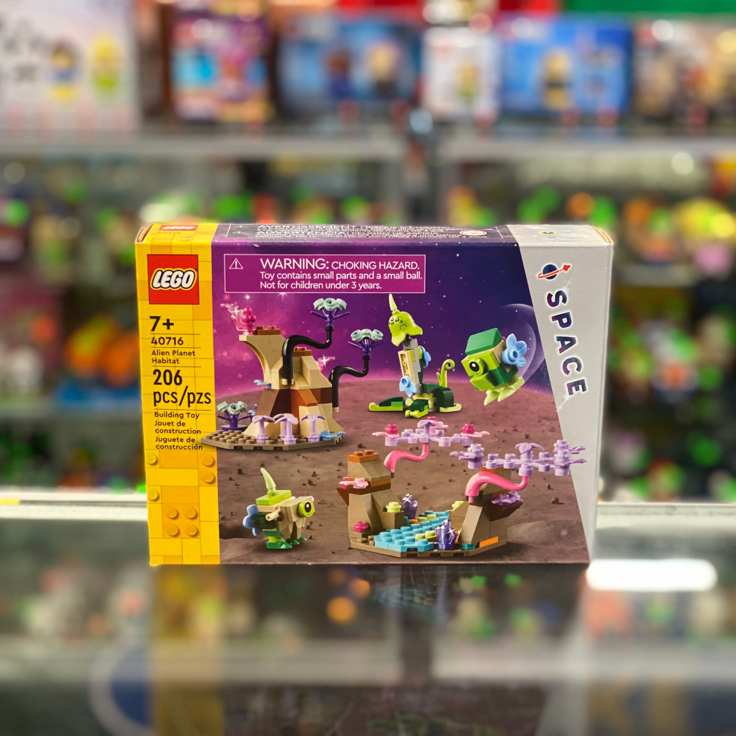 Alien Planet Habitat, 40716 LEGO® Set