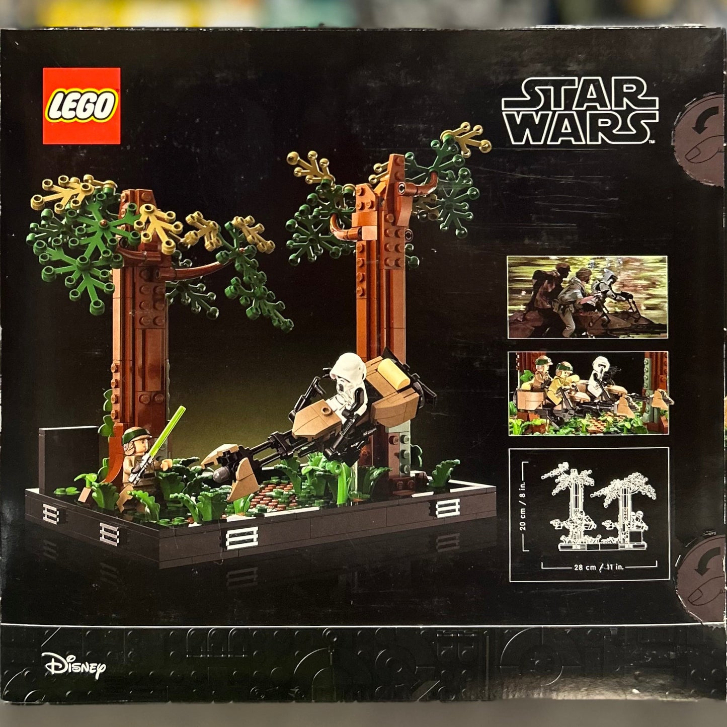 Endor Speeder Chase Diorama, 75353 - LEGO® Star Wars Set