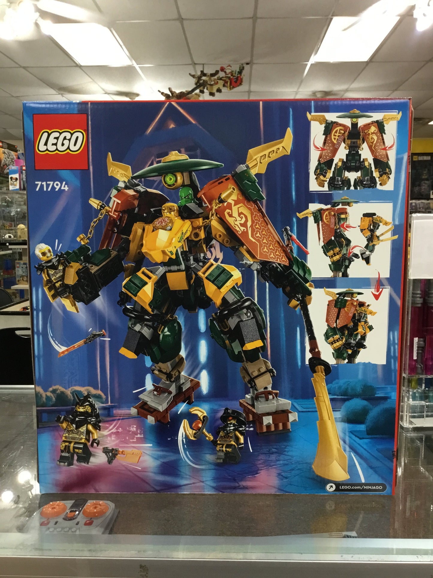 Lloyd and Arin's Ninja Team Mechs, 71794 - LEGO® Ninjago Set