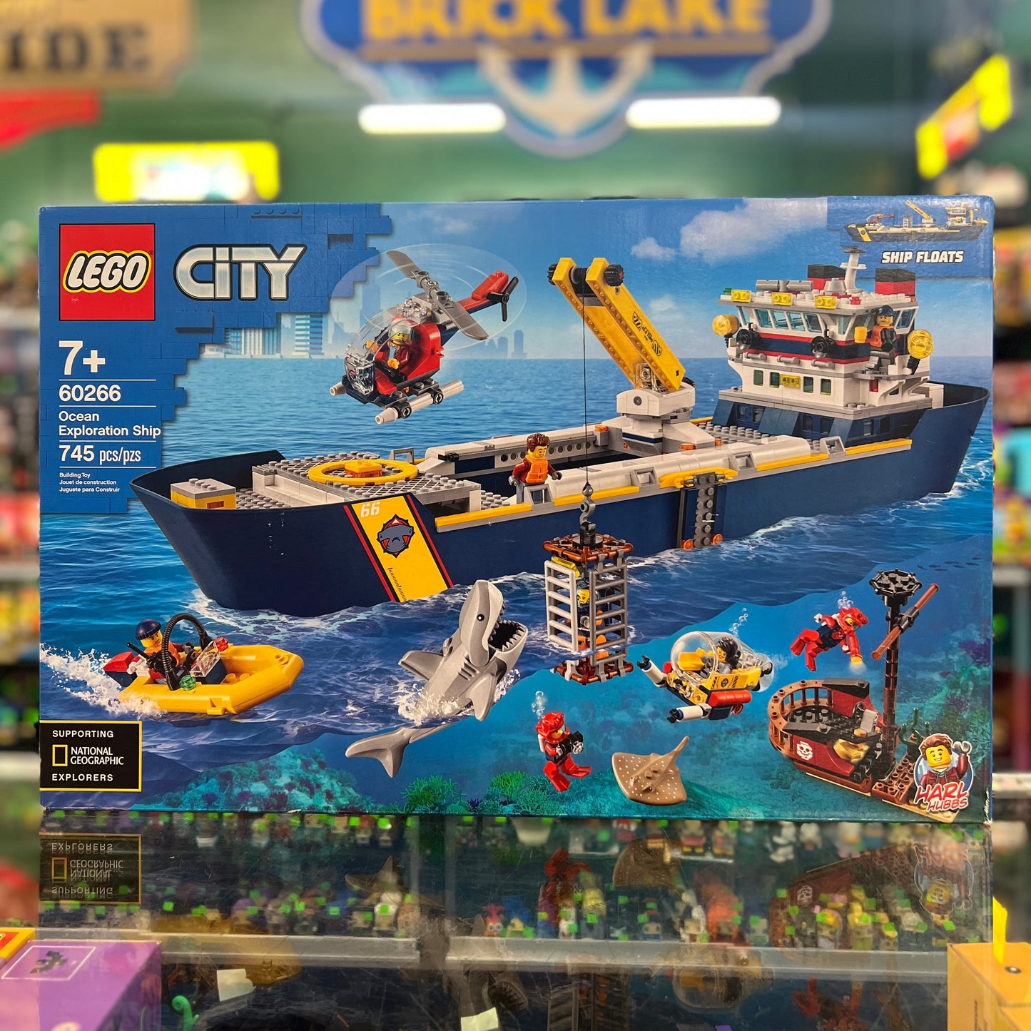 Ocean Exploration Ship 60266 LEGO® City Set