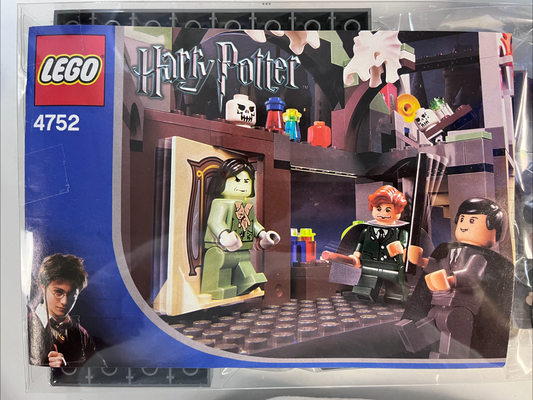 Professor Lupin's Classroom, 4752