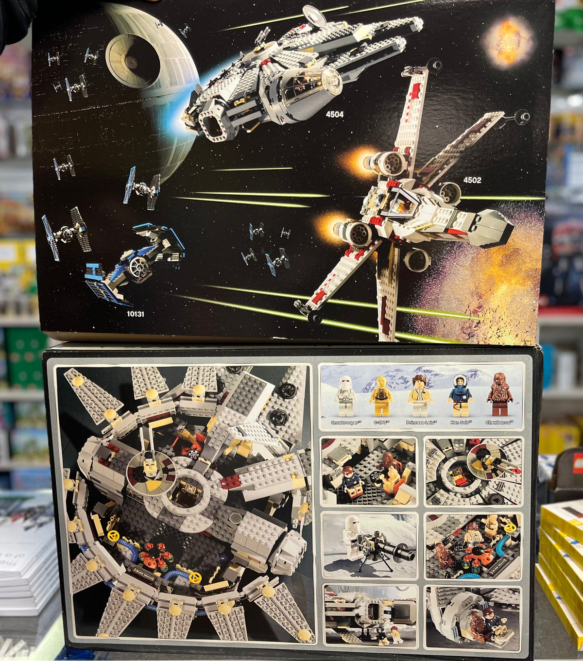 Millennium Falcon (Redesign), 4504-2 - LEGO® Star Wars Set