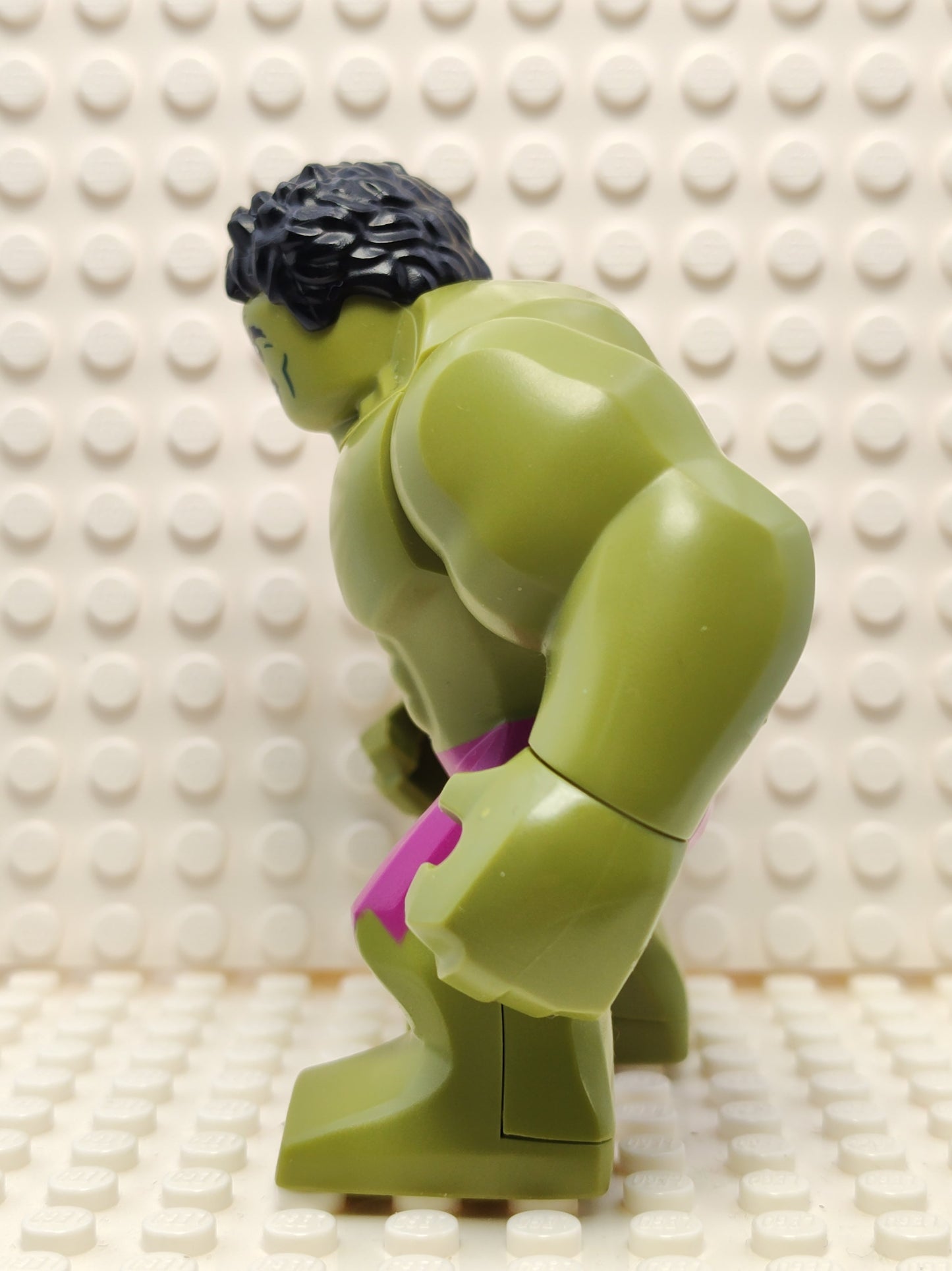 Hulk with Black Hair and Magenta Pants, sh0643