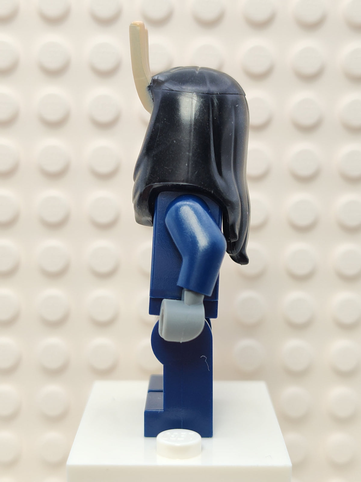 Mantis - Dark Blue Suit, sh0878