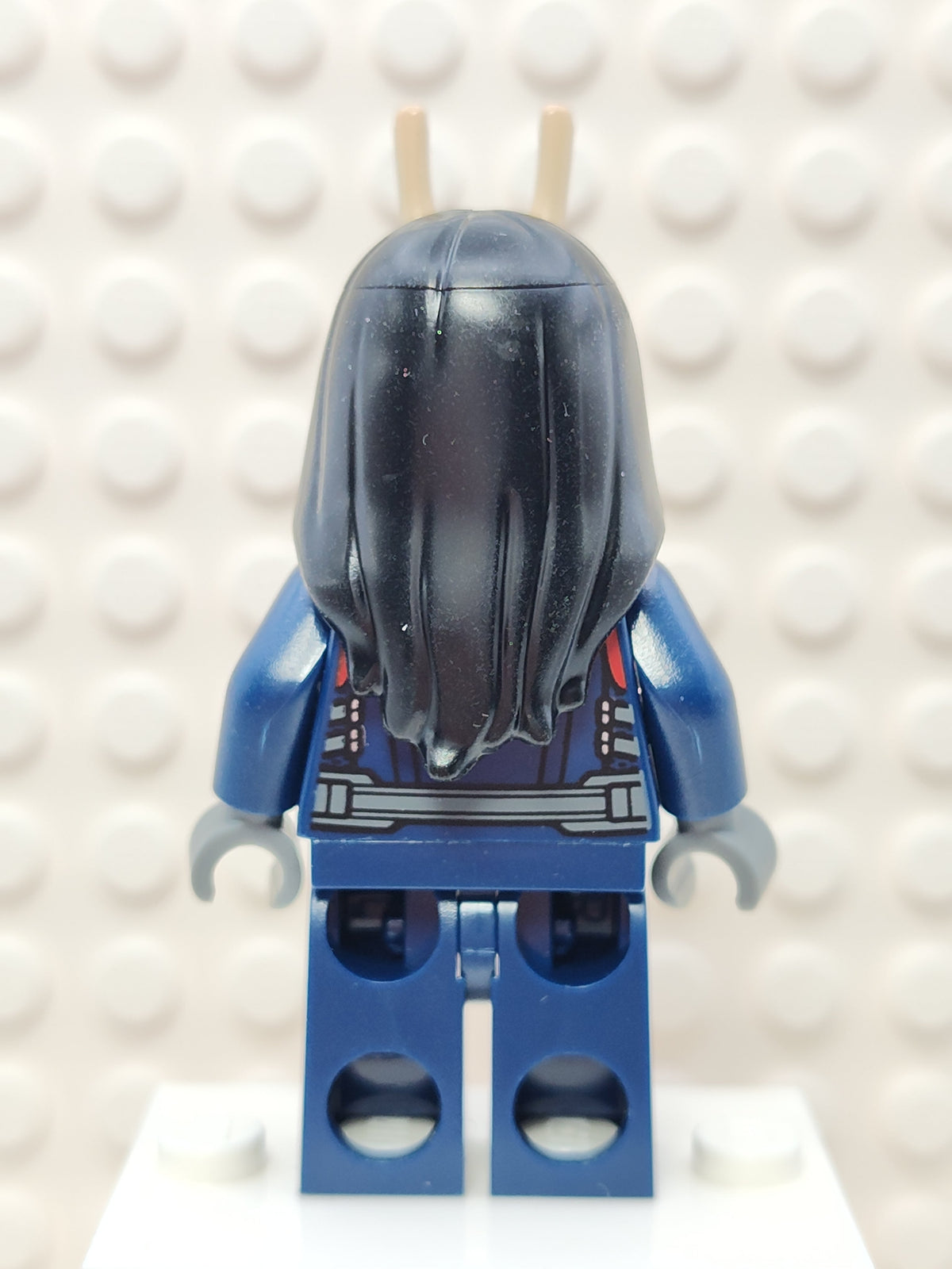 Mantis - Dark Blue Suit, sh0878