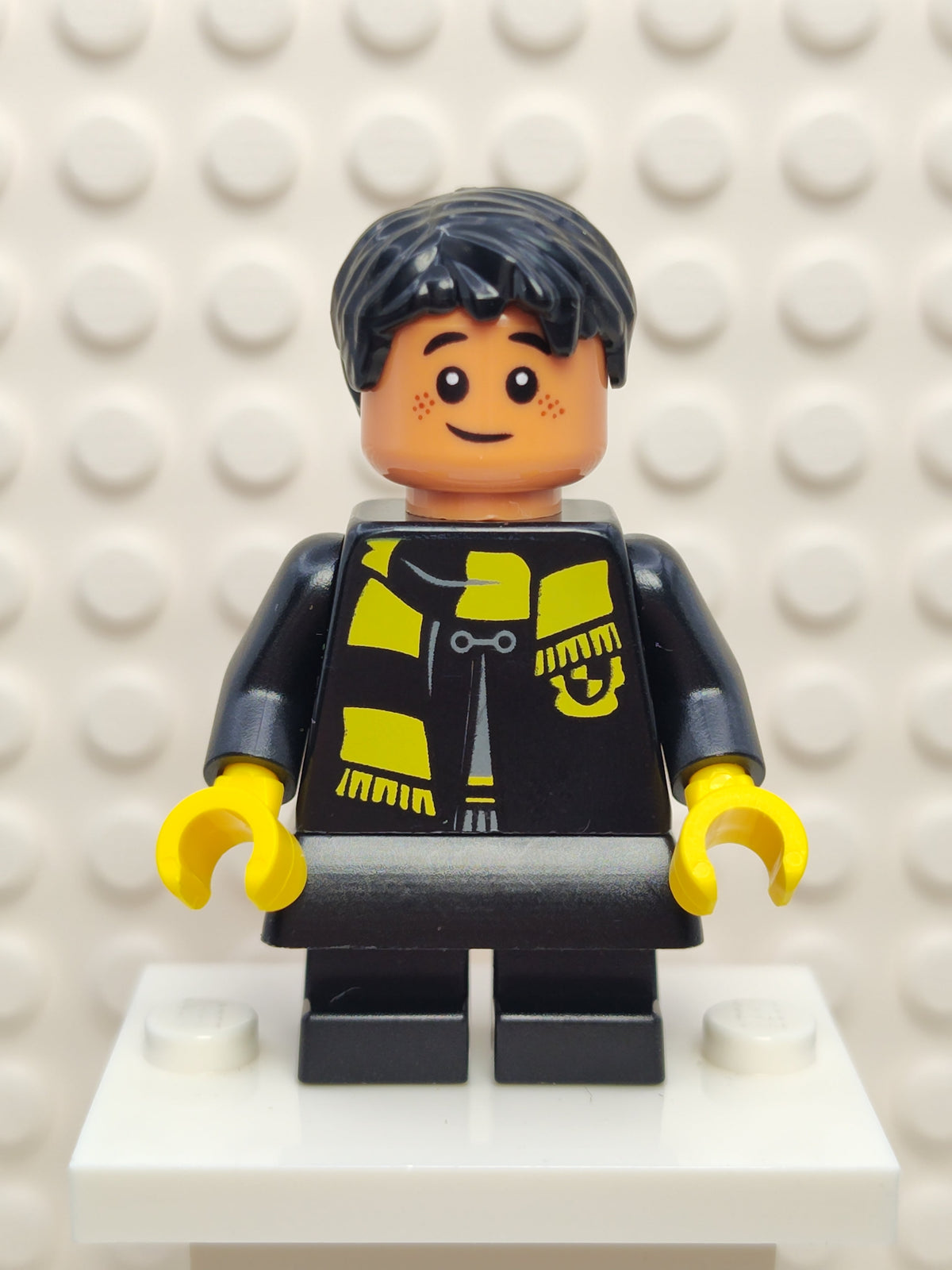 Hufflepuff Student II, hpatl07