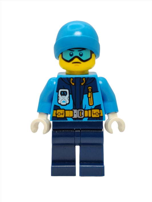 Arctic Explorer - Male with Medium Azure Ski Goggles, cty0903