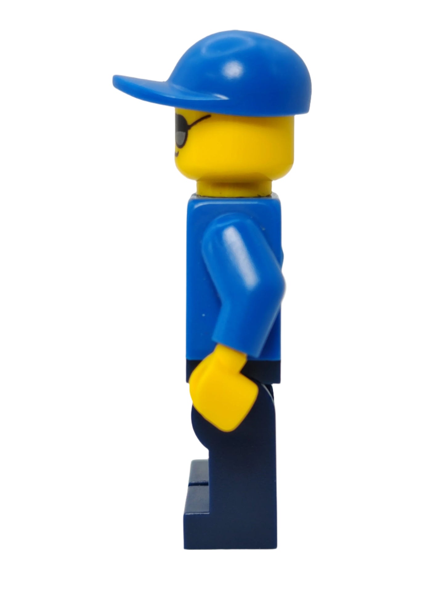 Police - City Officer with Gold Badge and Sunglasses, cty0465
