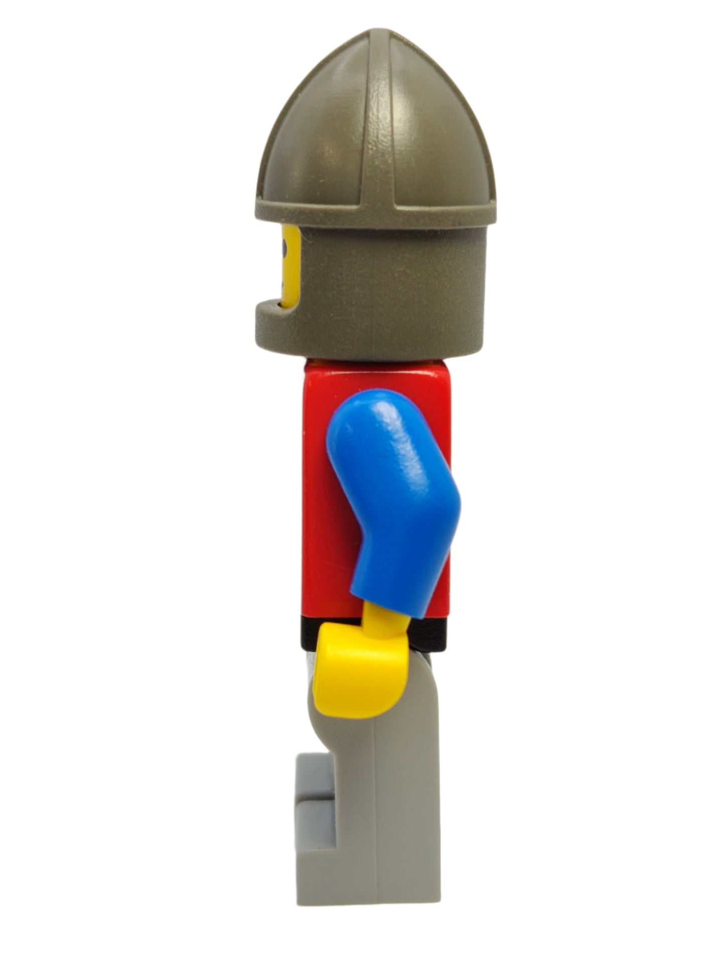 Scale Mail - Red with Blue Arms and Dark Gray Chin-Guard, cas158