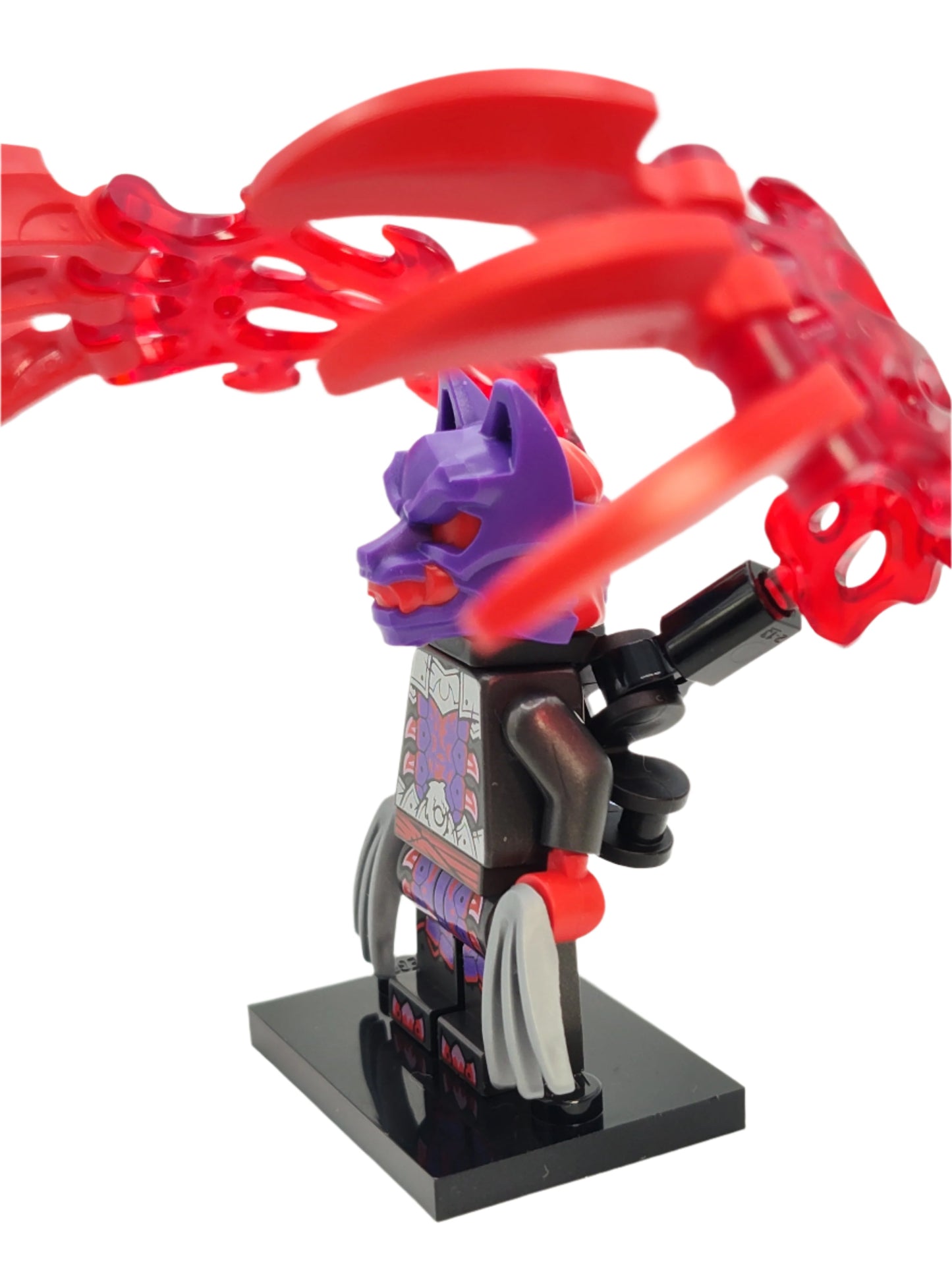 Wolf Mask Warrior - Dark Purple and Red Mask with Energy Claws, njo0899 - LEGO® Ninjago Minifigure
