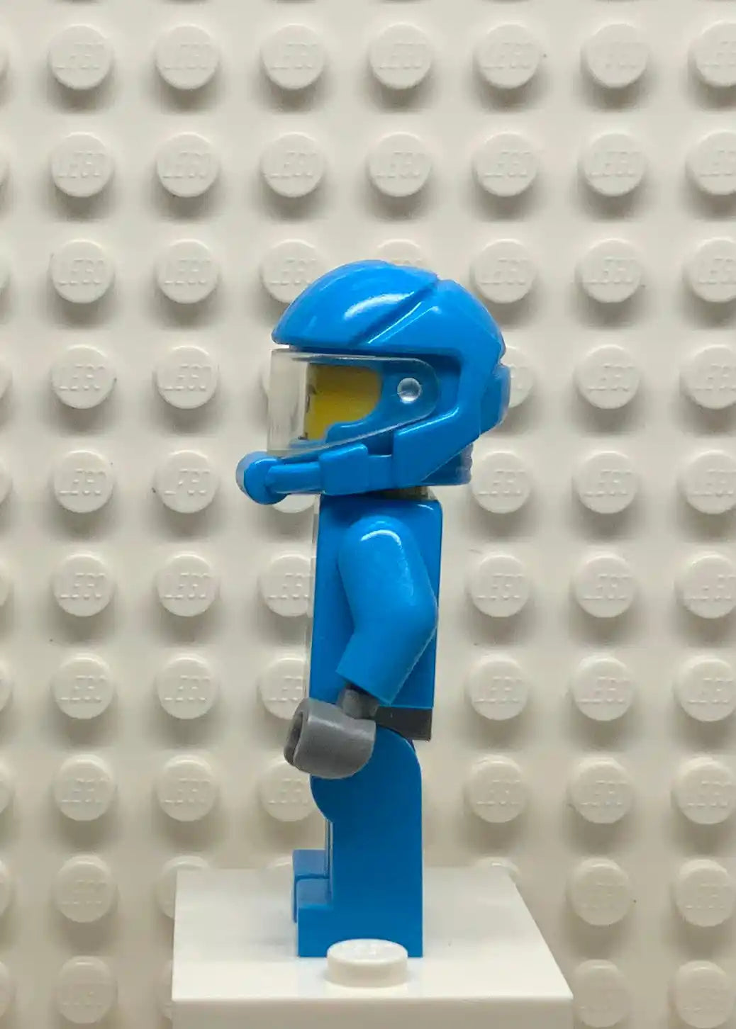 Alien Defense Unit Rookie, ac009