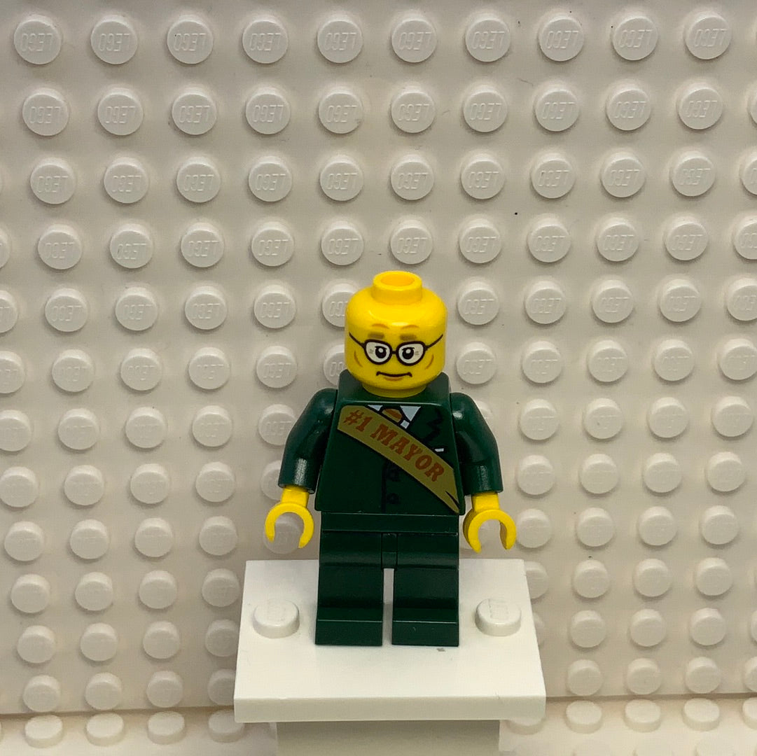 Mayor Fleck, Corn Cob Costume, cty1222