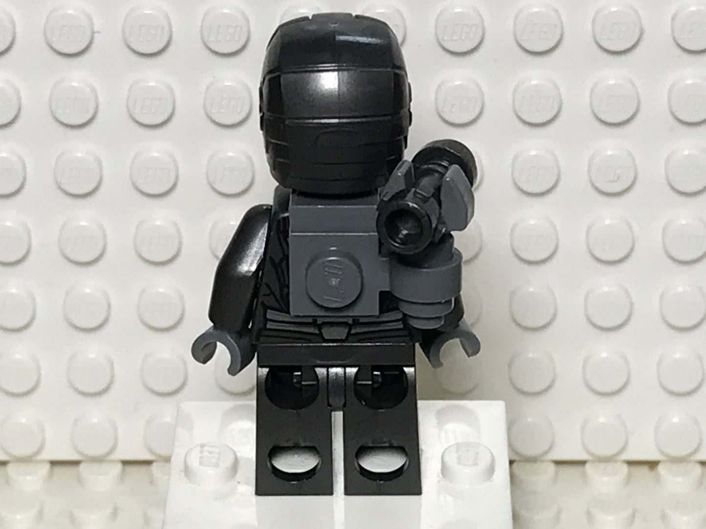 War Machine, sh0819