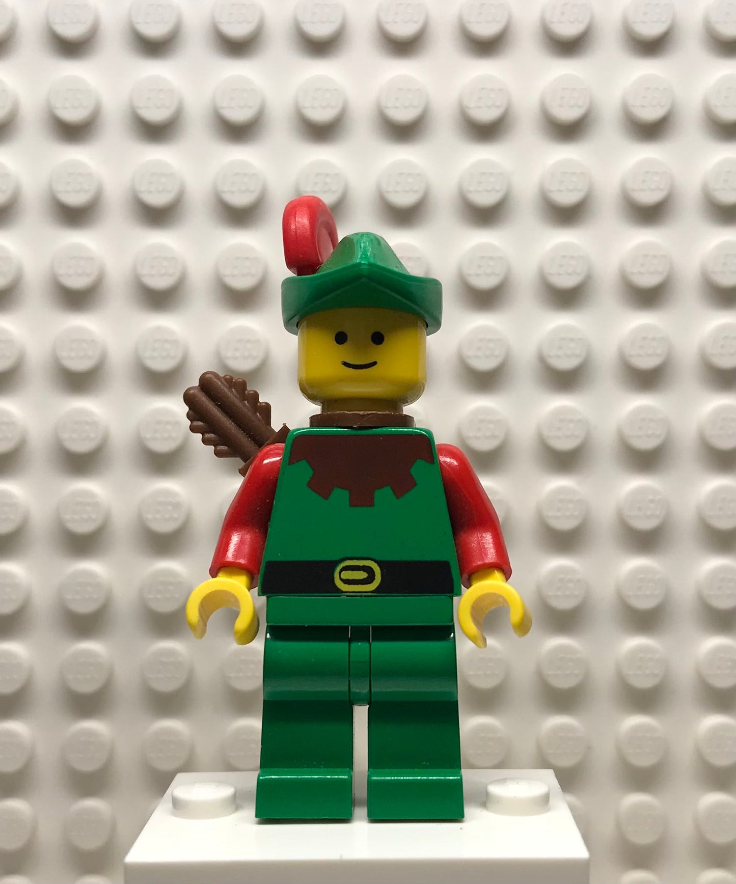 Forestman, Red, Green Hat, Red Plume, Quiver, cas323