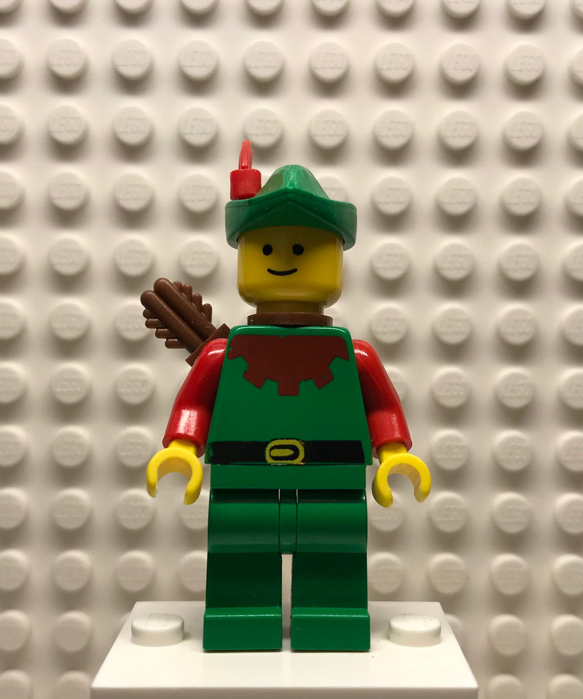 Forestman, Red, Green Hat, Red Feather, Quiver, cas137a
