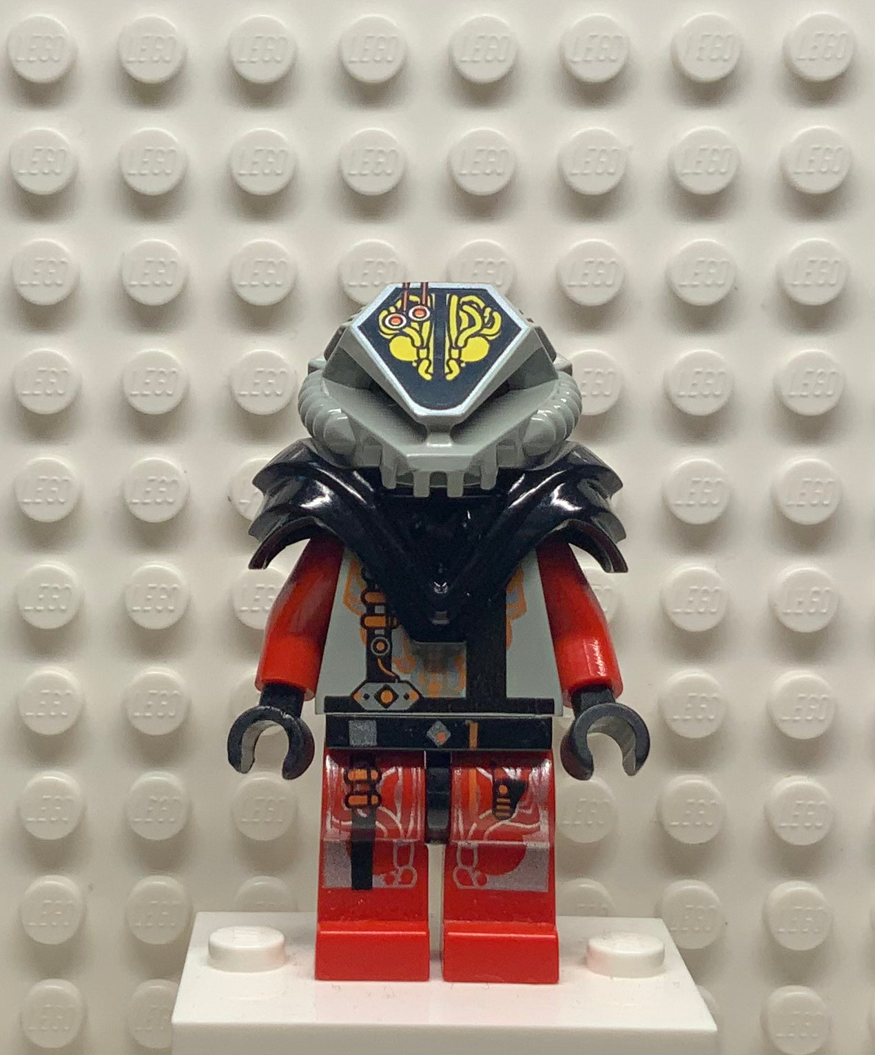UFO Zotaxian Alien - Red Pilot with Armor and Printed Helmet (Chamon), sp046