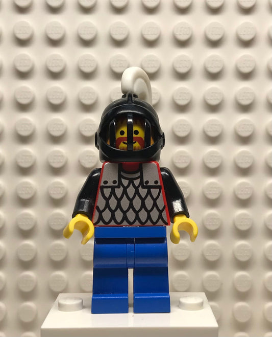Scale Mail, Red with Black Arms, Blue Legs, Black Grille Helmet, White Plume, cas067