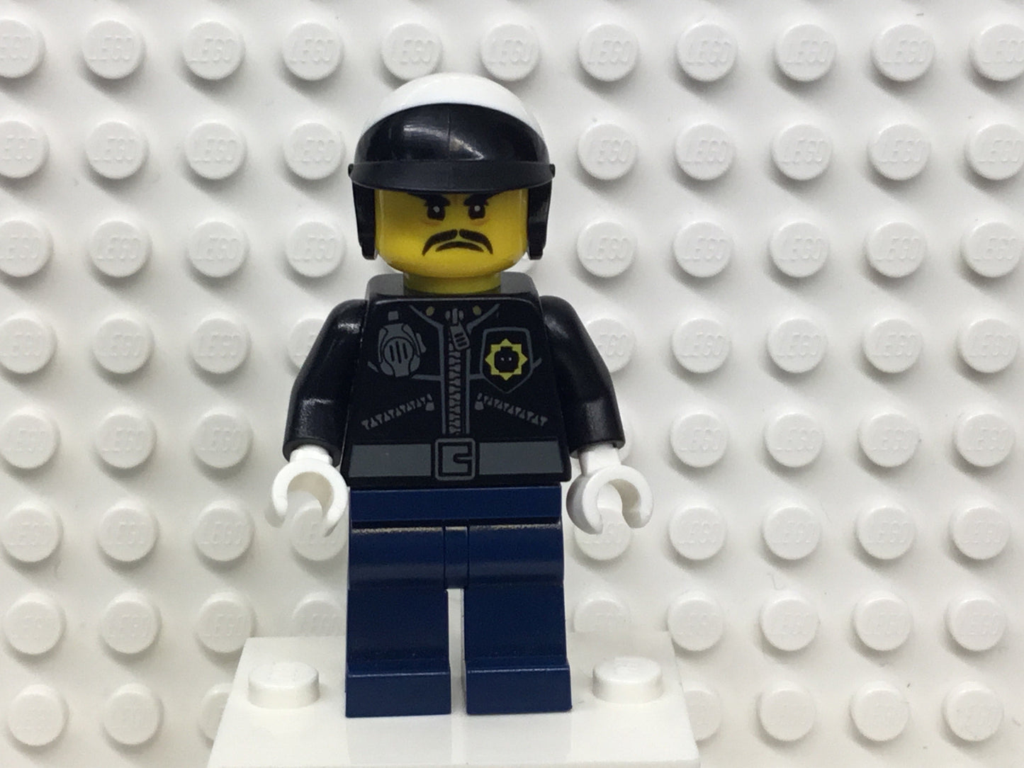 Officer Toque, njo0357