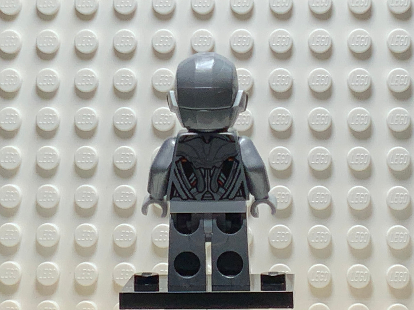 Ultimate Ultron, sh0176 - LEGO® Marvel Minifigure